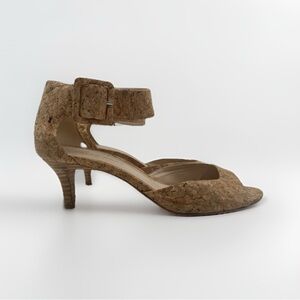 Pelle Moda Tan Cork Kitten Women's Heels